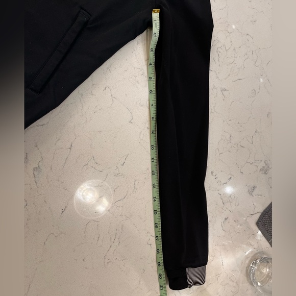 Lululemon H’OM run Bomber jacket - Picture 8 of 15